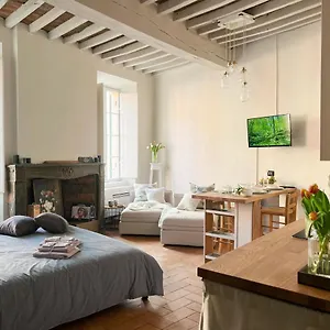 lovely-nest-in-parma-centro.emilia-romagnahotels.net/